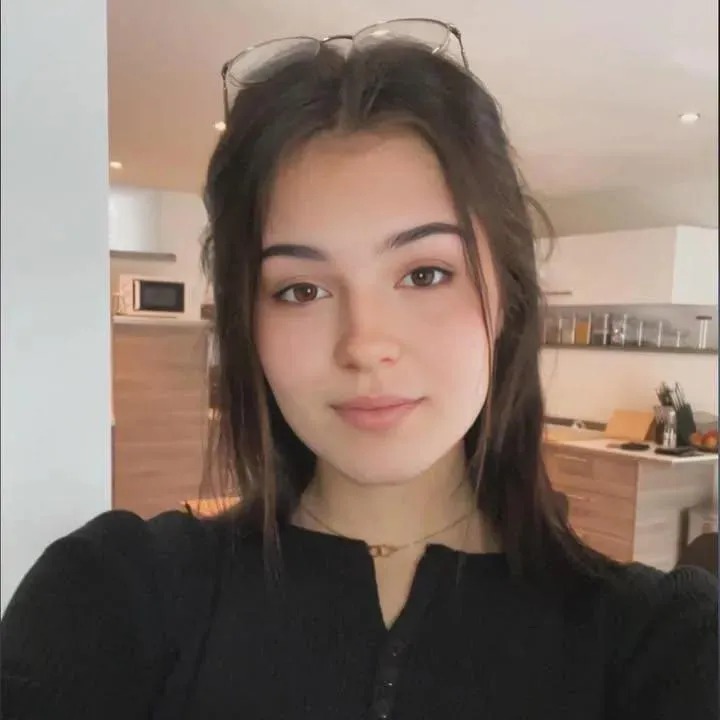 Hi